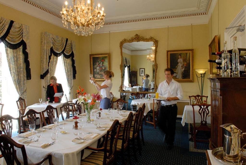 Willoughby House Hotel & Apartments Cheltenham Esterno foto